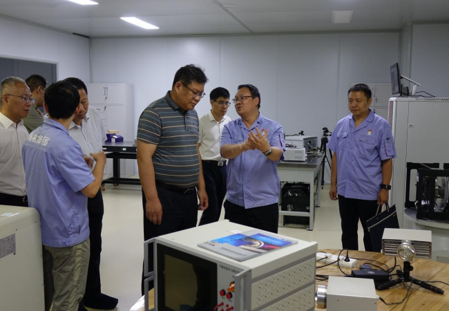 工信部裝備工業(yè)一司副司長(zhǎng)汪宏一行蒞臨軸研所考察調(diào)研
